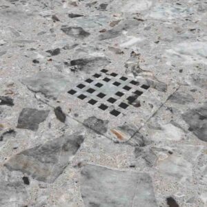 Plato de ducha resina textura pizarra. Efecto en mármol Ferox - antideslizante STONE 3D moderno