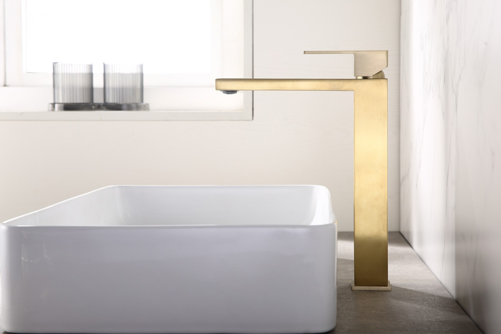 Grifo Monomando de Lavabo Alto ARMY Oro Cepillado - Imagen 3