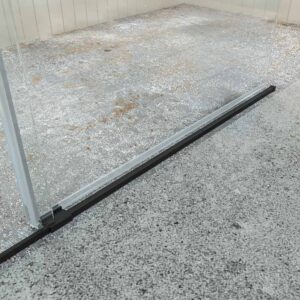 Mampara de ducha BASIC FREE 1 fijo - 1 puerta corredera sin cierre a pared Negro mate