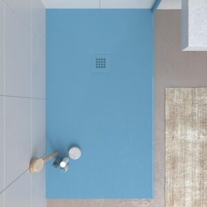 Plato ducha resina CLOE Azul Ópalo RAL 5024 con textura pizarra antibacteriano y antideslizante. Rejilla termolacada